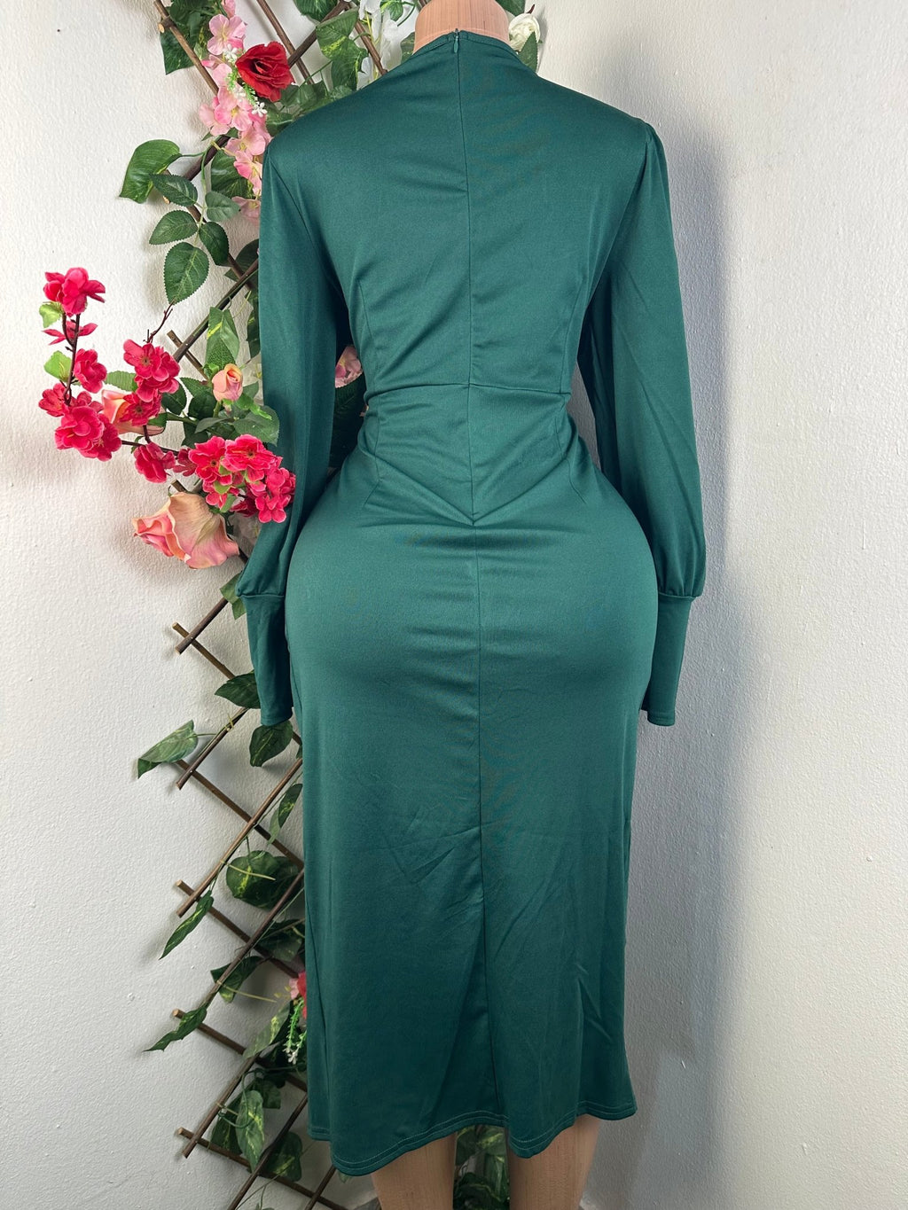 Robe mi - longue moulante manches longue - Perluna Store - kinshasa