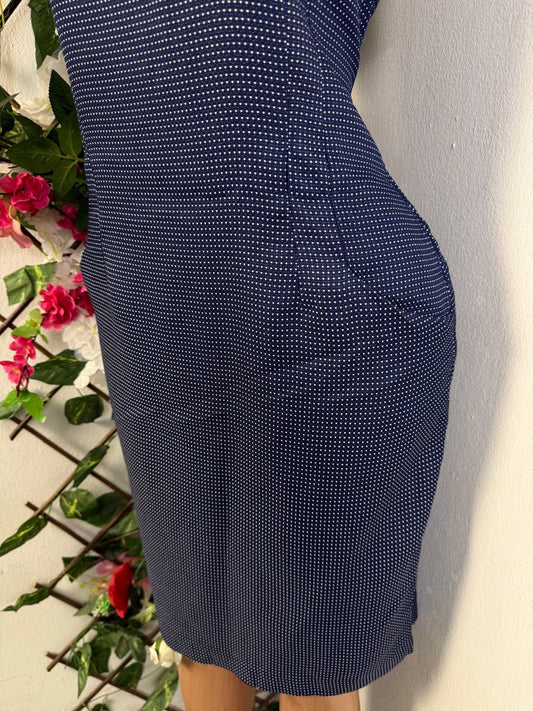 Robe mi longue sans manches  - Perluna Store - kinshasa