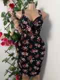 Robe moulante à fine bretelles décollectée - Perluna Store