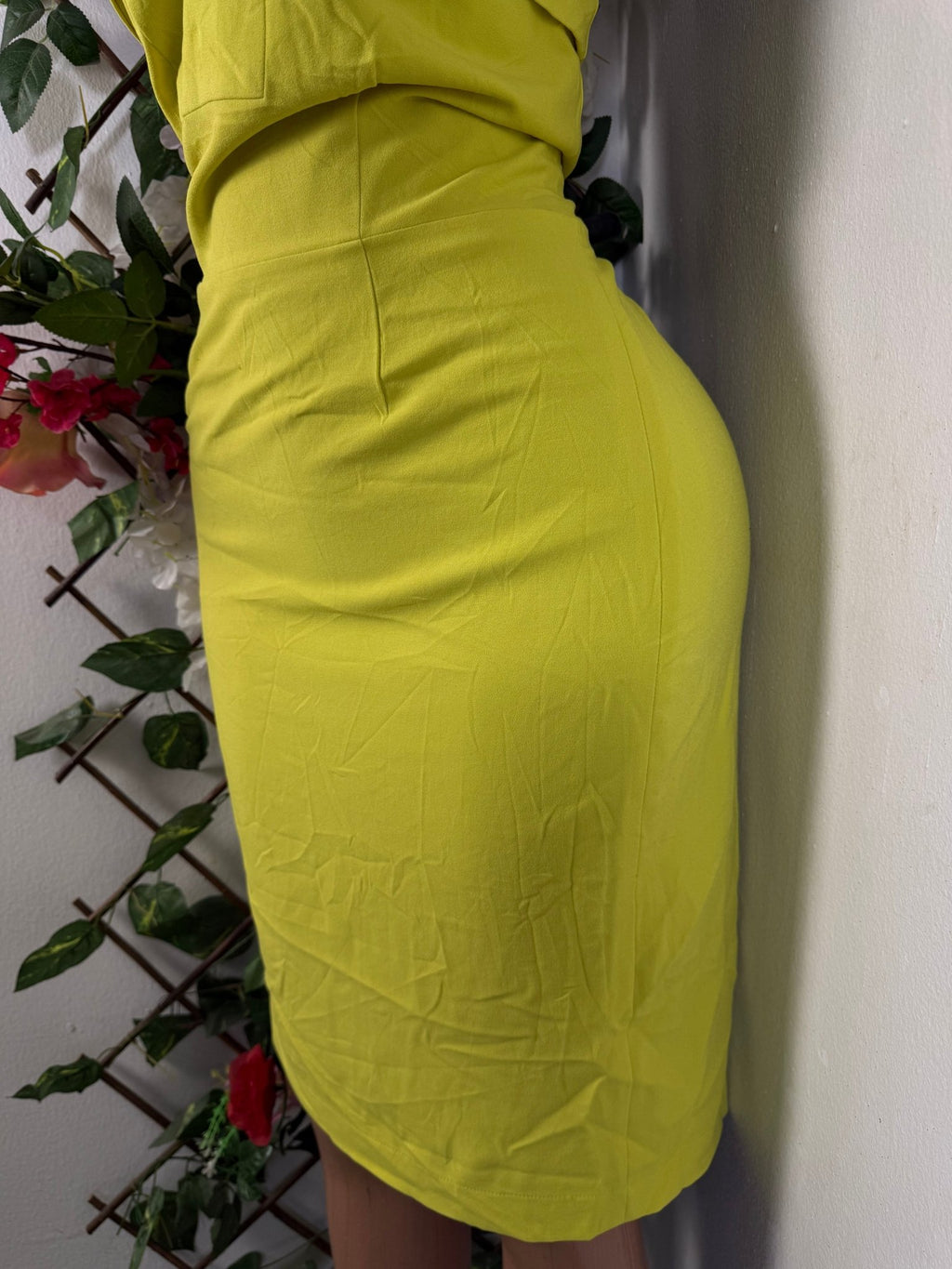 Robe moulante à fine bretelles dénudée - Perluna Store