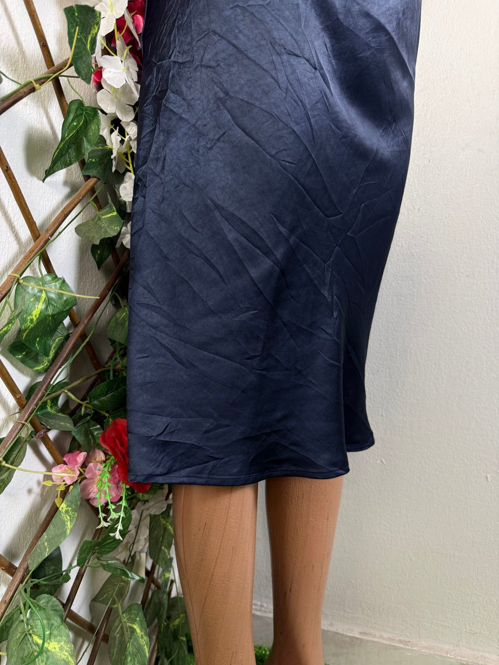 Robe moulante à fine bretelles don-nu - Perluna Store