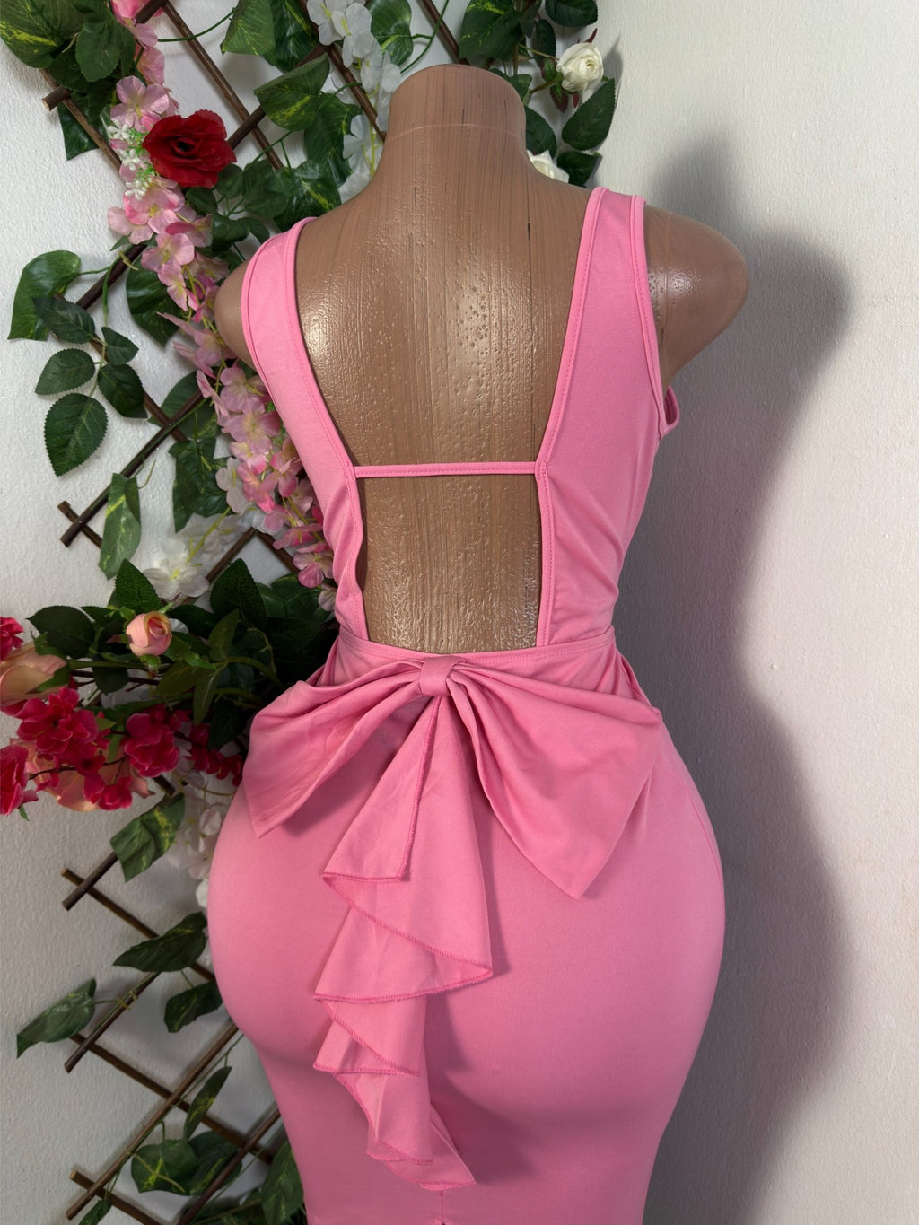 Robe moulante à fine bretelles dos-nu - Perluna Store