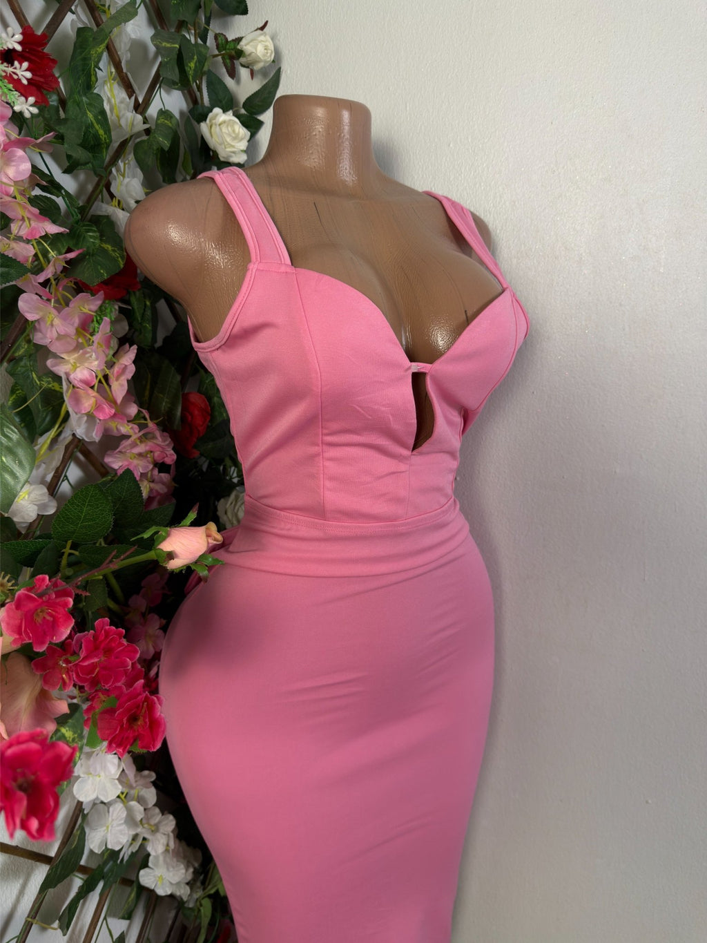 Robe moulante à fine bretelles dos-nu - Perluna Store