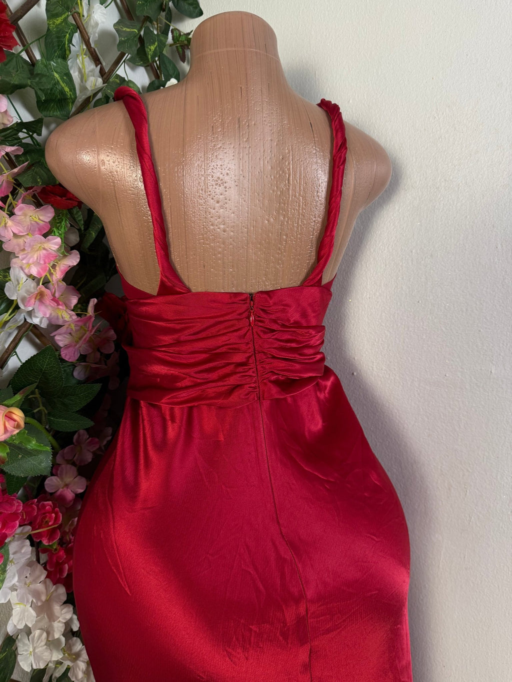 Robe moulante à fine bretelles dos-nu - Perluna Store