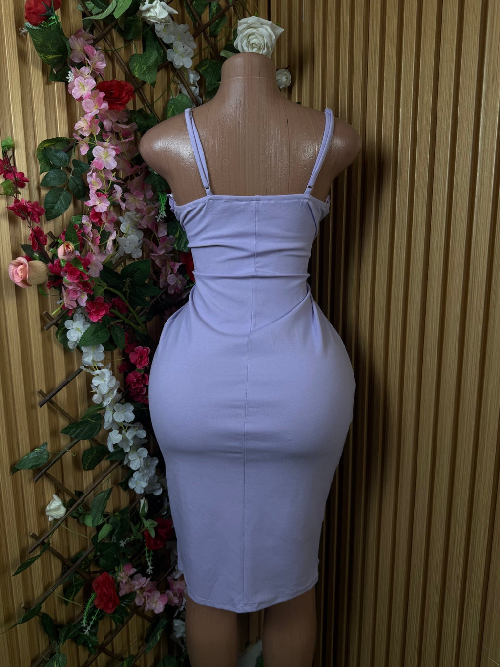 Robe moulante à fines bretelles dos-nu - Perluna Store