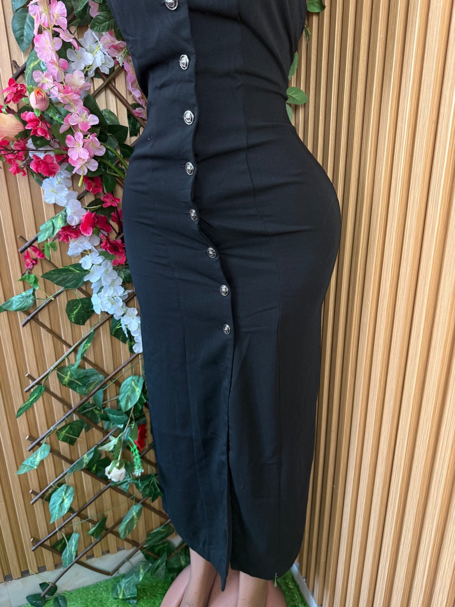Robe moulante à fines brtelles col carré - Perluna Store