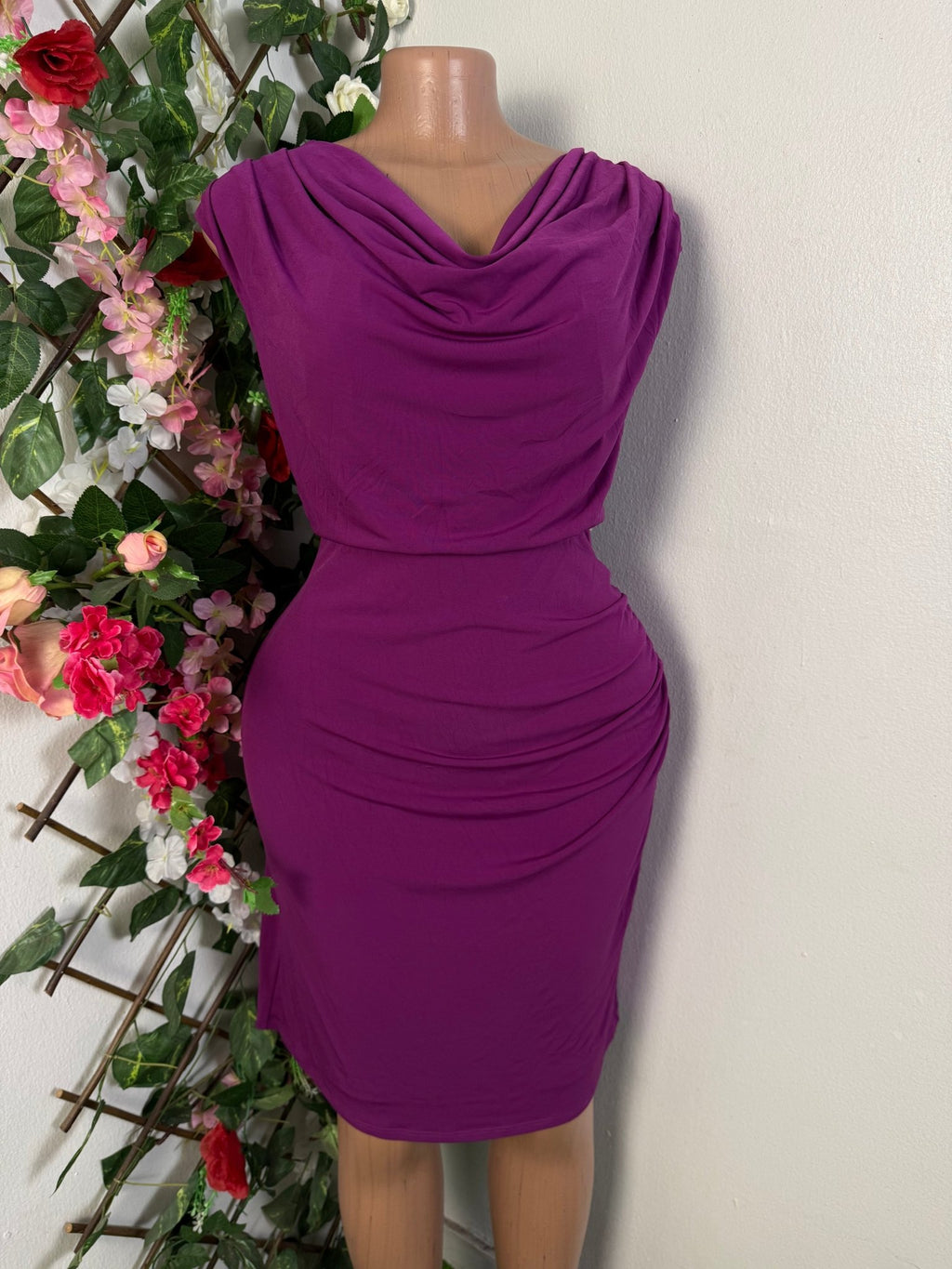 Robe moulante colle drapé- - Perluna Store