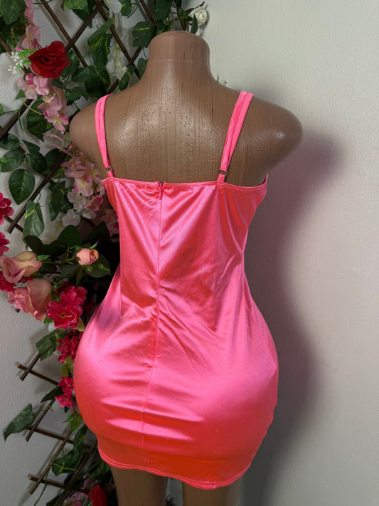 Robe moulante courte  - Perluna Store - kinshasa