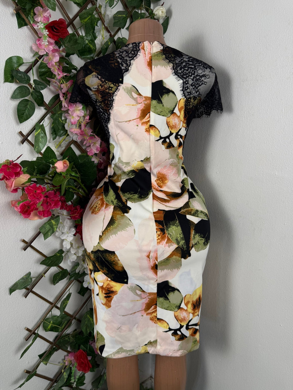 Robe moulante courtes drapée - Perluna Store