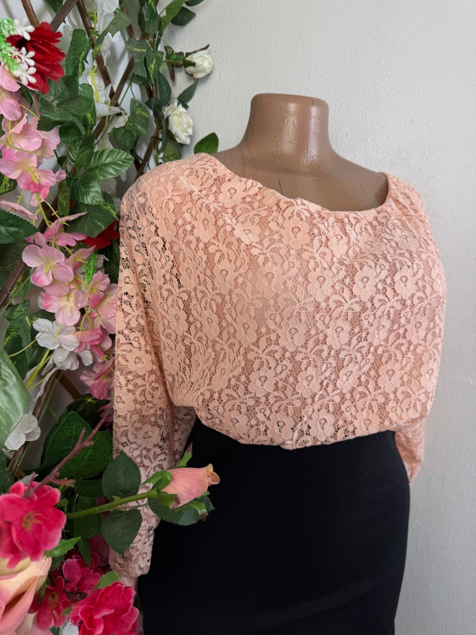 Robe moulante deux temps manches longues - Perluna Store - kinshasa