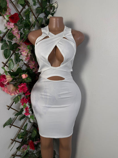 Robe moulante dos croisé  - Perluna Store - kinshasa