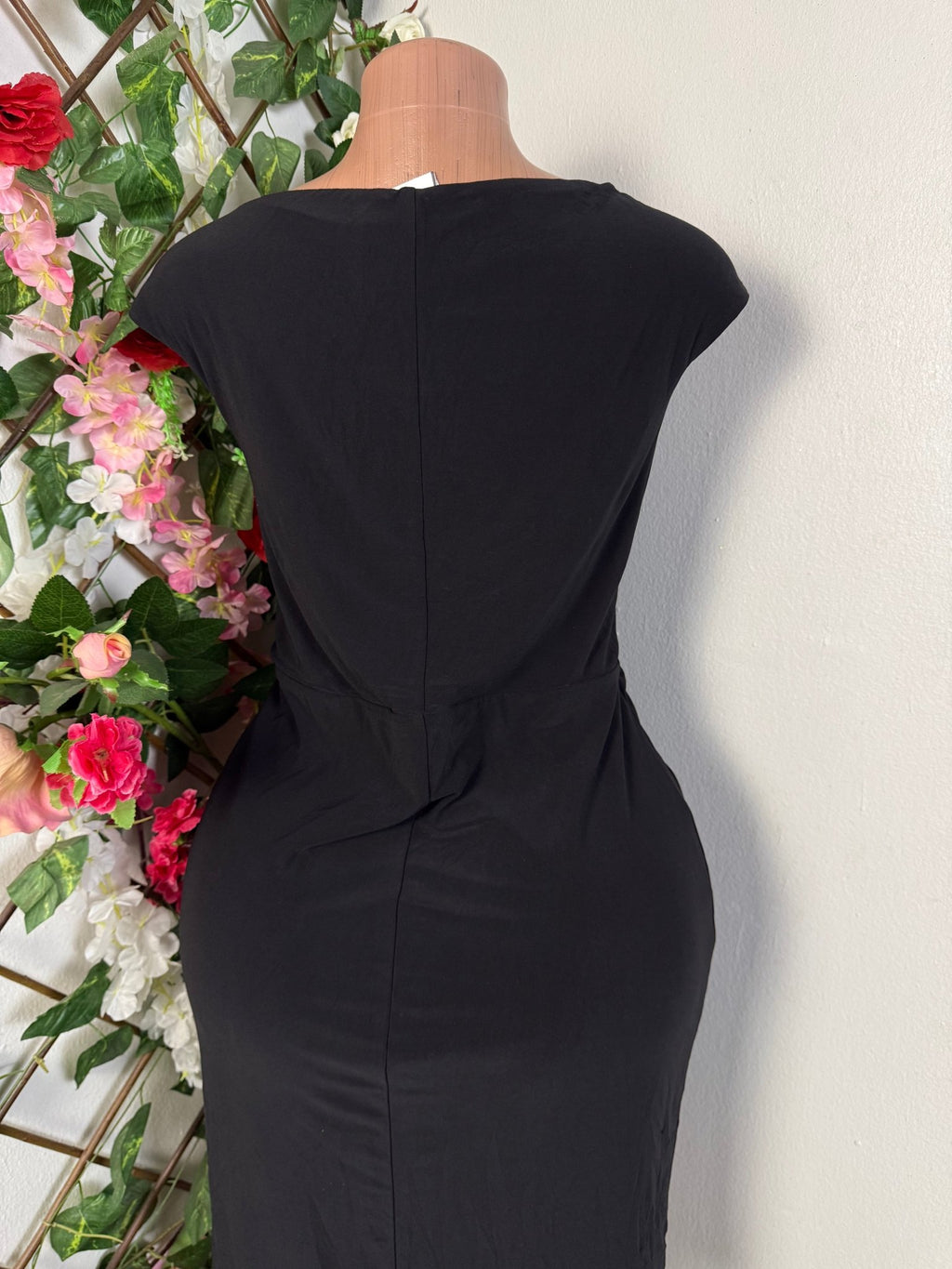 Robe moulante drapé sans manche- - Perluna Store