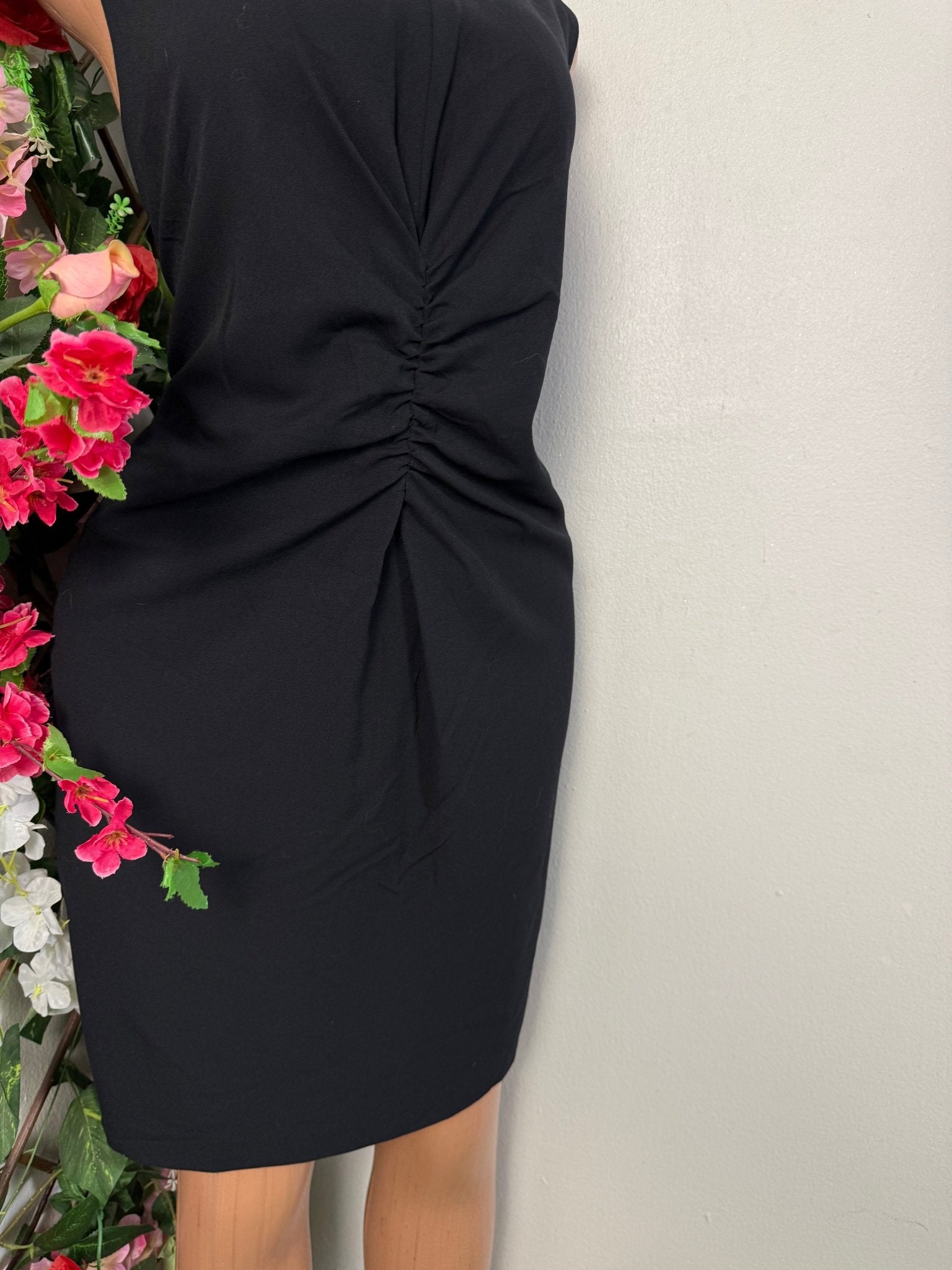 Robe moulante drapé sans manche- - Perluna Store