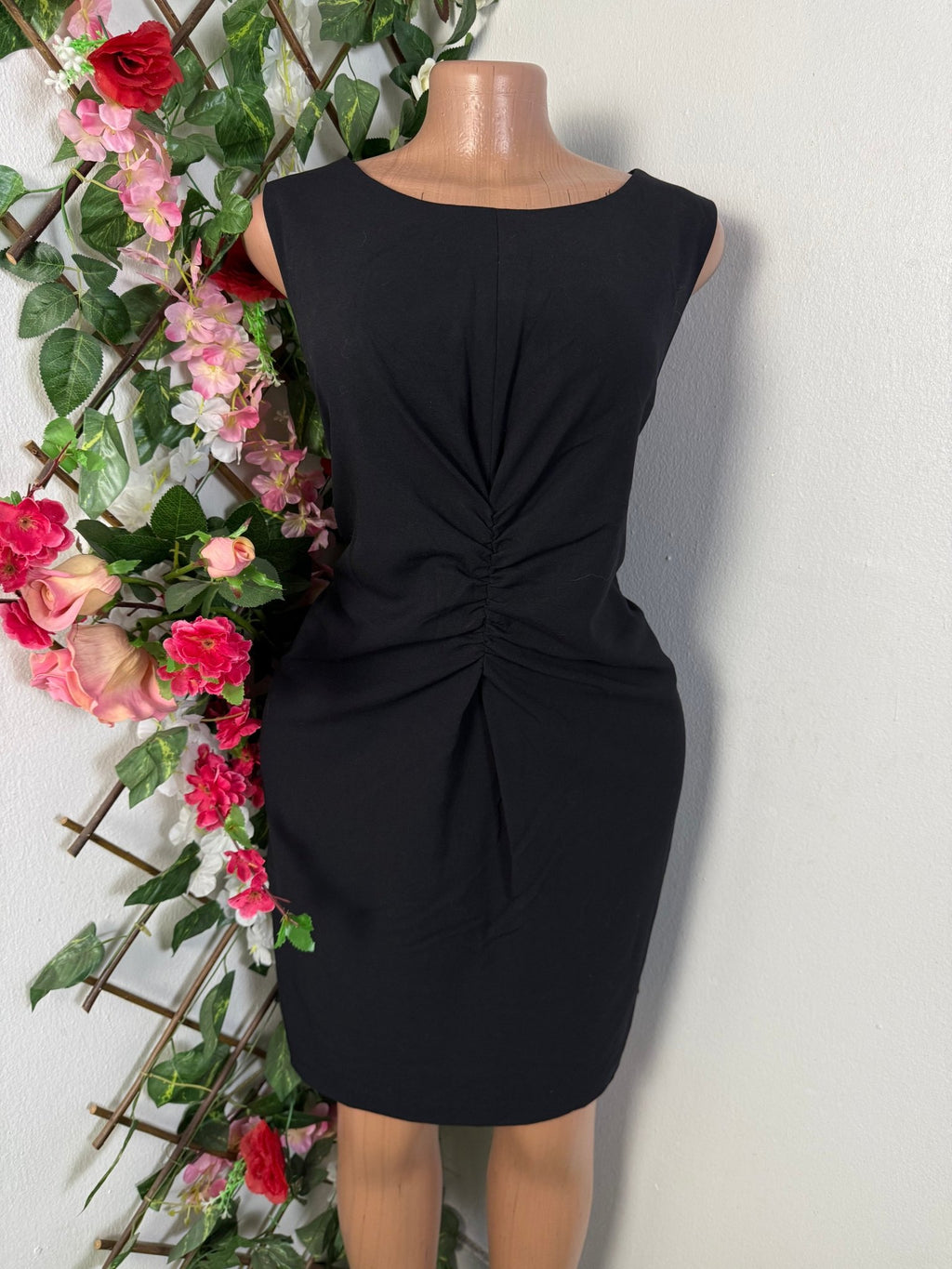 Robe moulante drapé sans manche- - Perluna Store