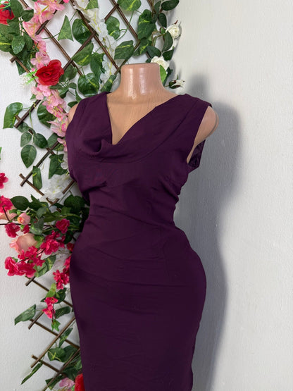 Robe moulante drapé sans manche - Perluna Store - kinshasa