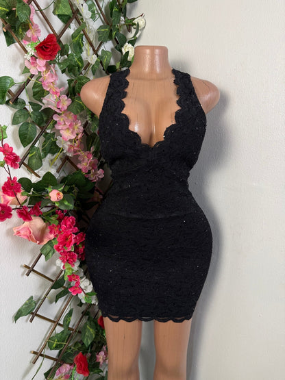 Robe moulante en dentelle sans manche - Perluna Store - kinshasa