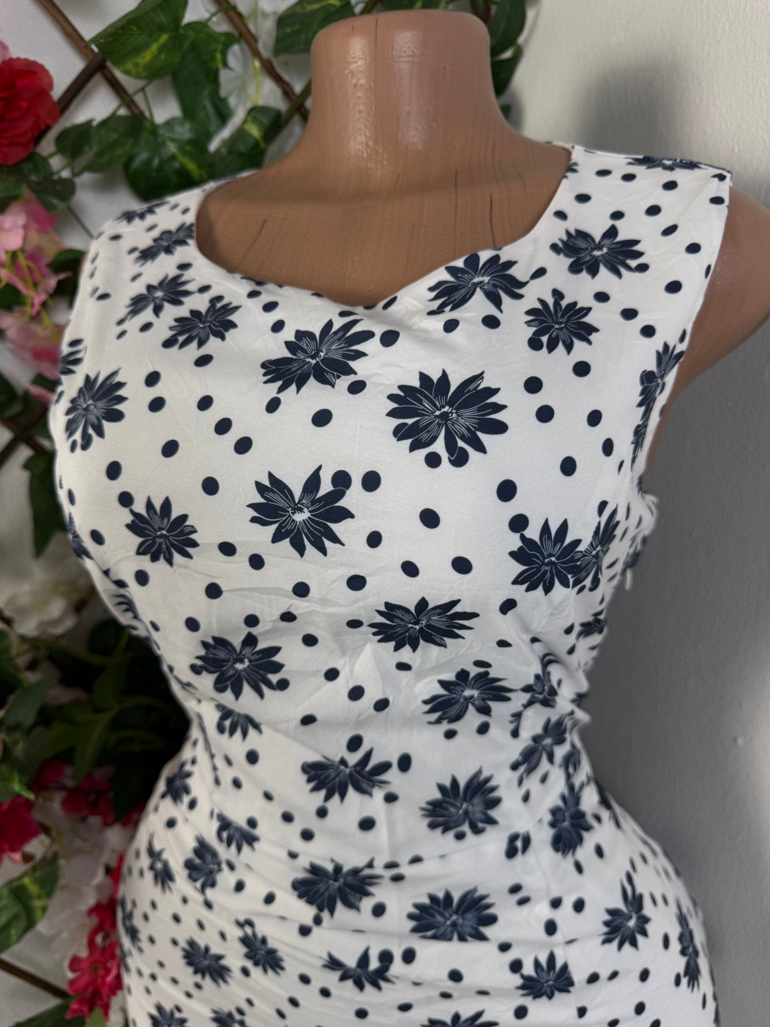 Robe moulante imprimer fleurie - Perluna Store - kinshasa