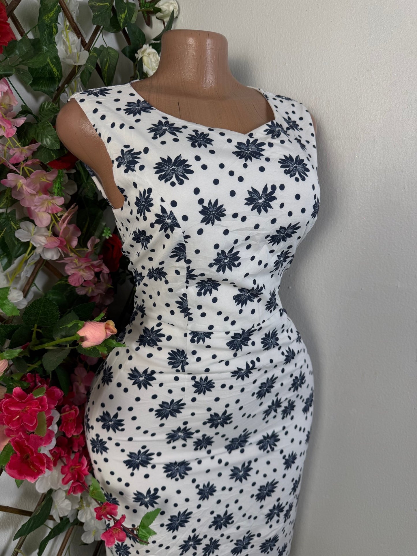 Robe moulante imprimer fleurie - Perluna Store - kinshasa