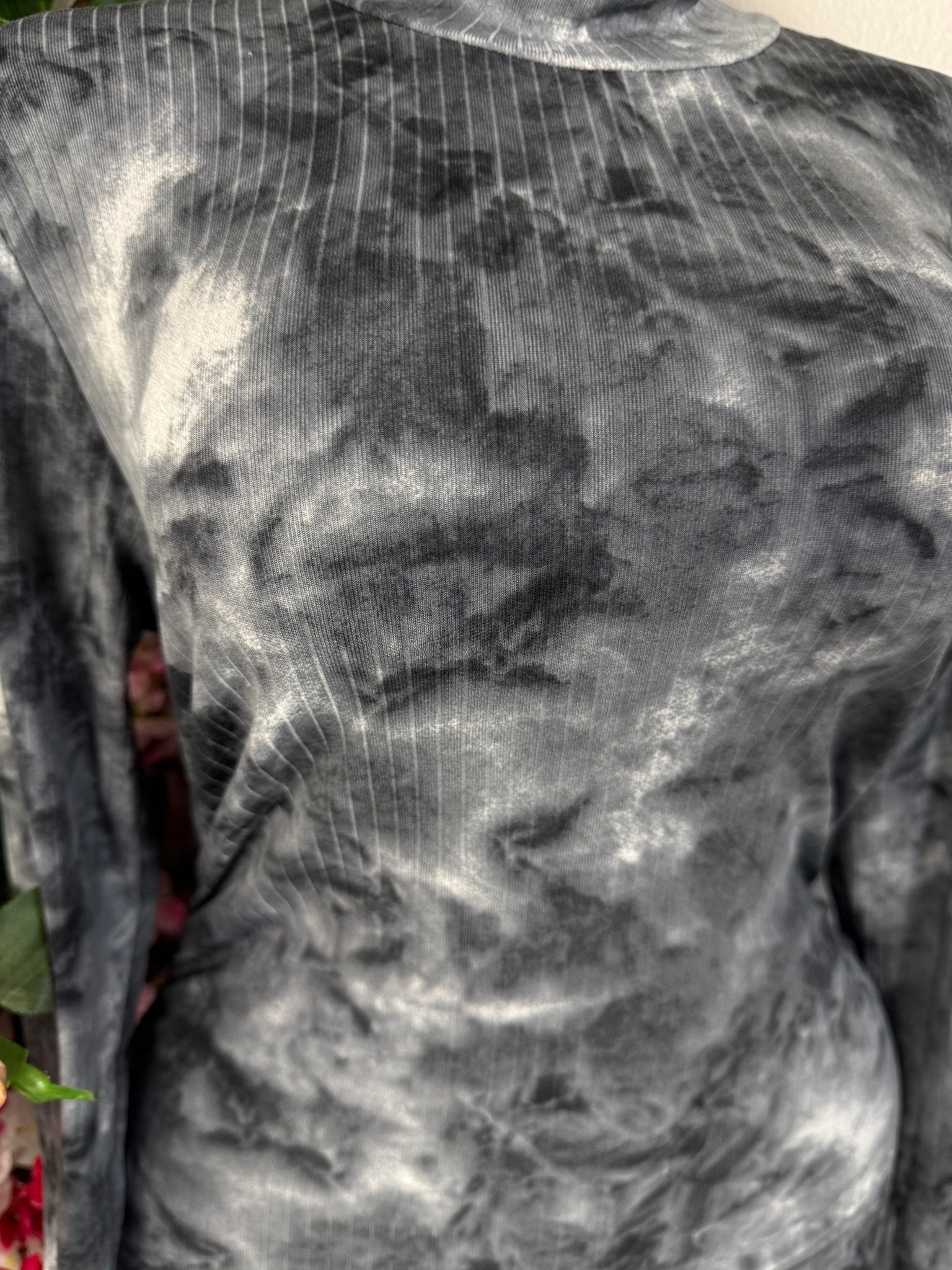 Robe moulante long manche colle haut - Perluna Store - kinshasa