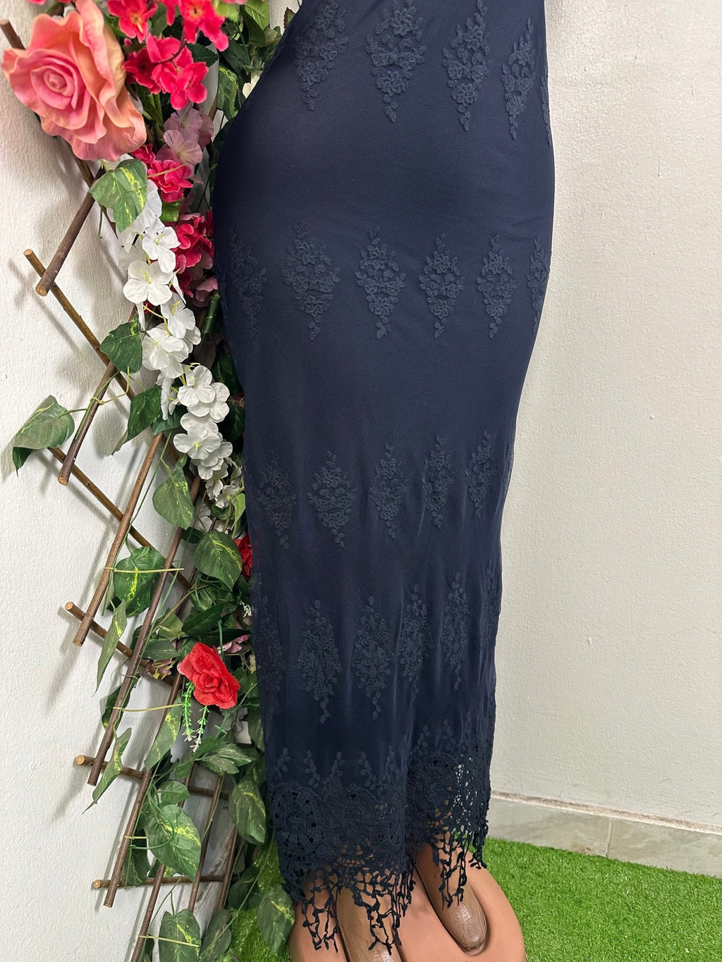 Robe moulante longue à fine bretelle - Perluna Store - kinshasa