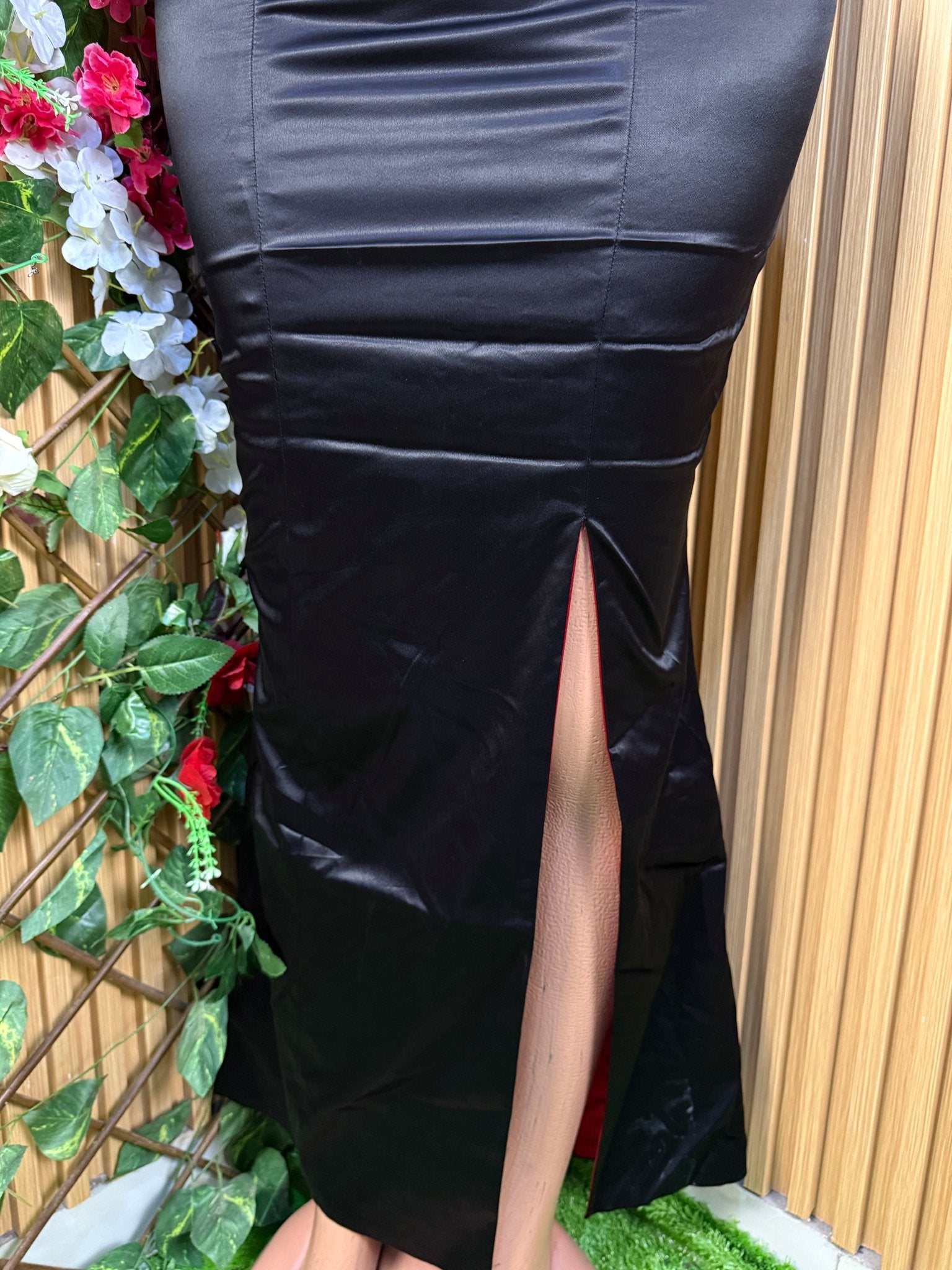 Robe moulante longue à fines brtelles - Perluna Store