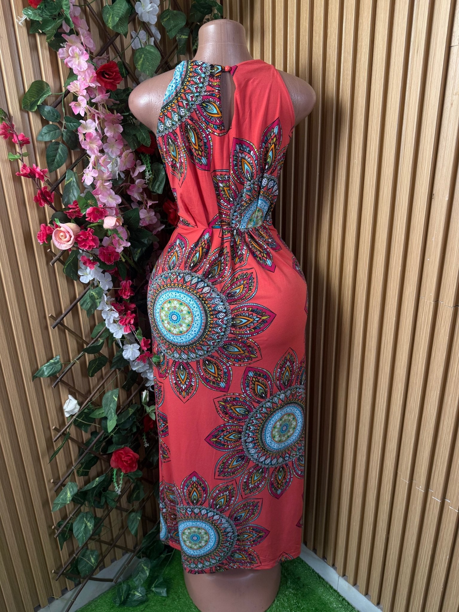 Robe moulante longue à fines brtelles - Perluna Store