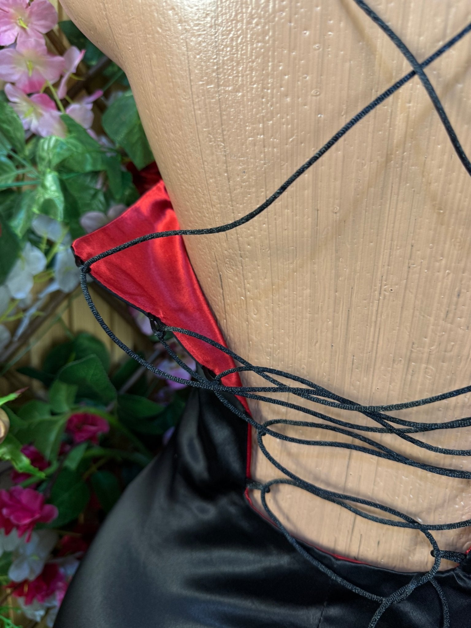 Robe moulante longue à fines brtelles - Perluna Store