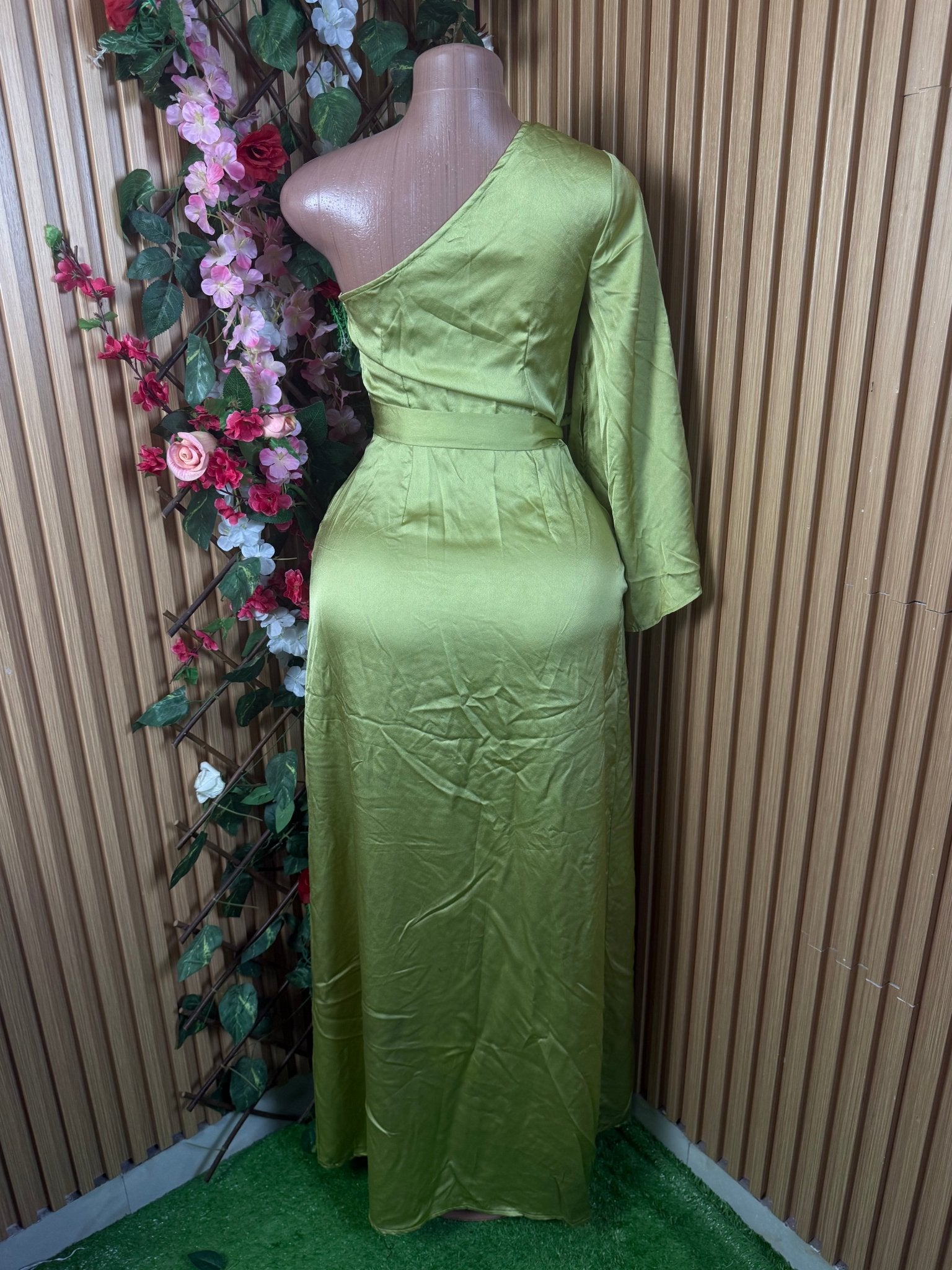 Robe moulante longue à une seule manches ceintrée - Perluna Store