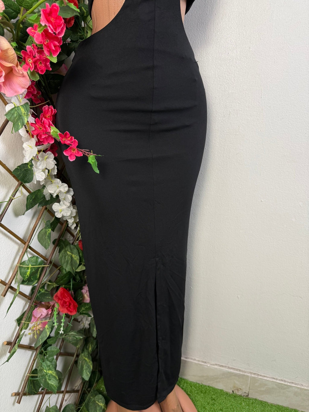 Robe moulante longue côté ouvert - Perluna Store - kinshasa