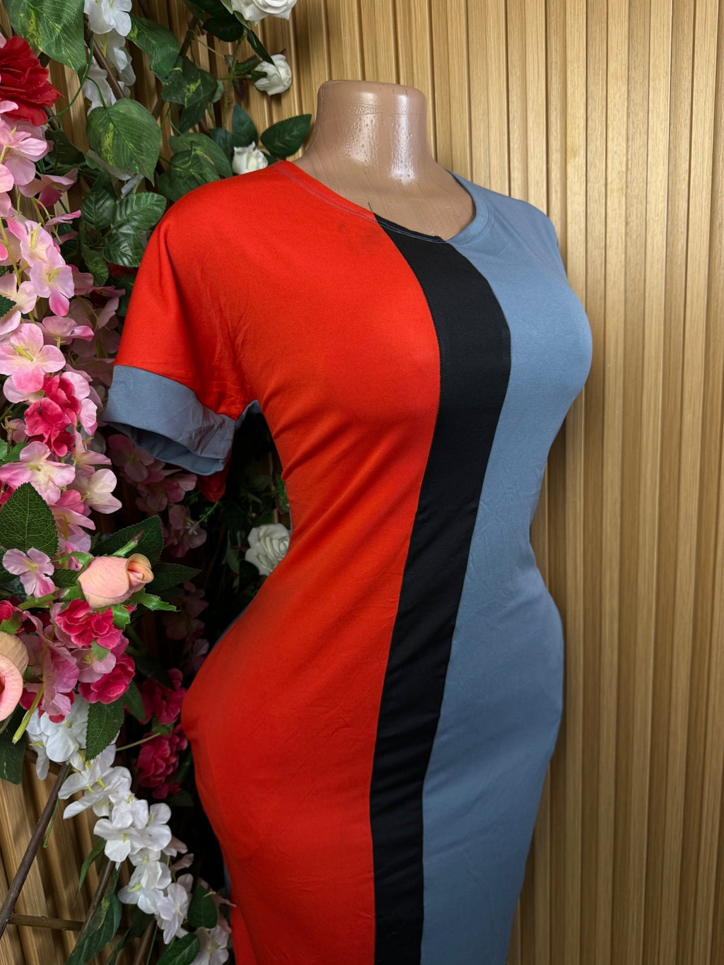 Robe moulante longue manches courtes - Perluna Store