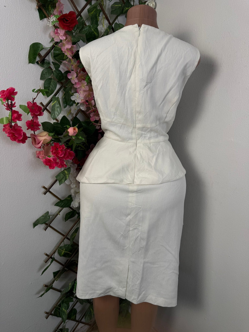 Robe moulante longue sans manche - Perluna Store - kinshasa