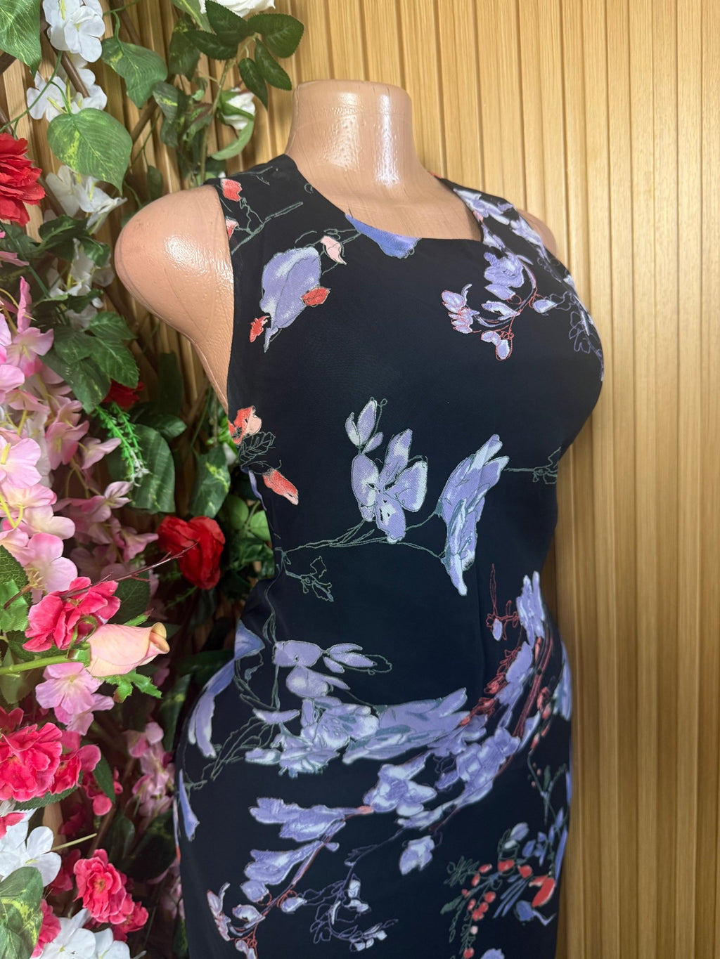 Robe moulante longue sans manches décolletée - Perluna Store