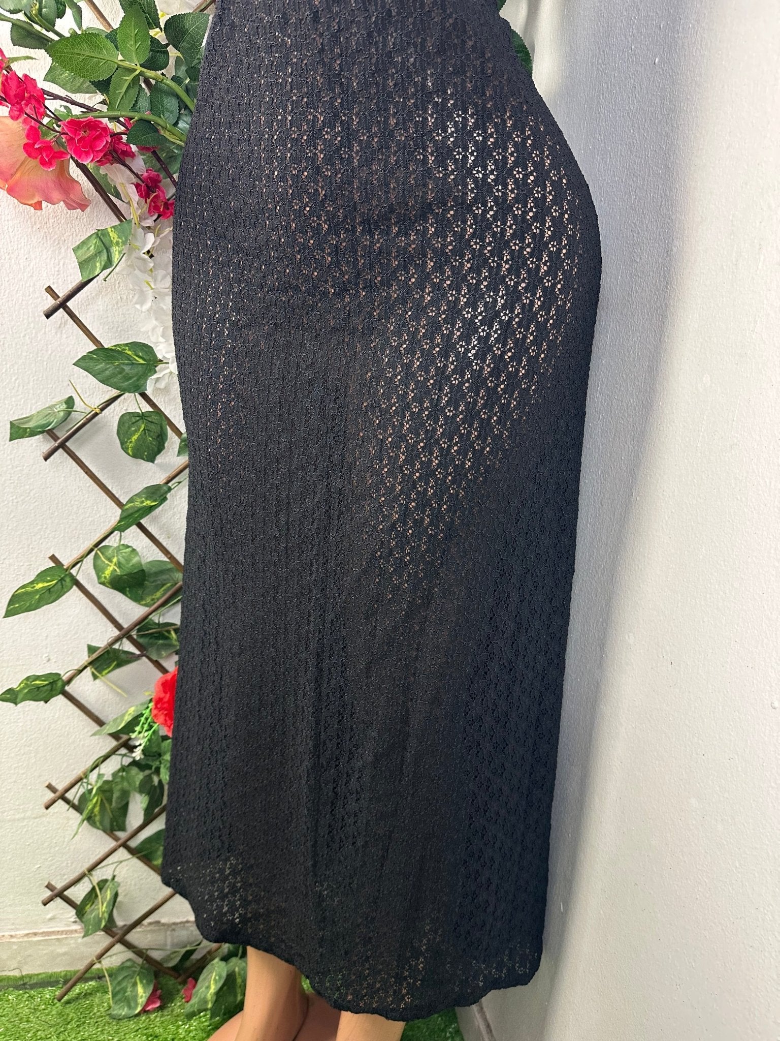 Robe moulante longue transparente col V - Perluna Store - kinshasa