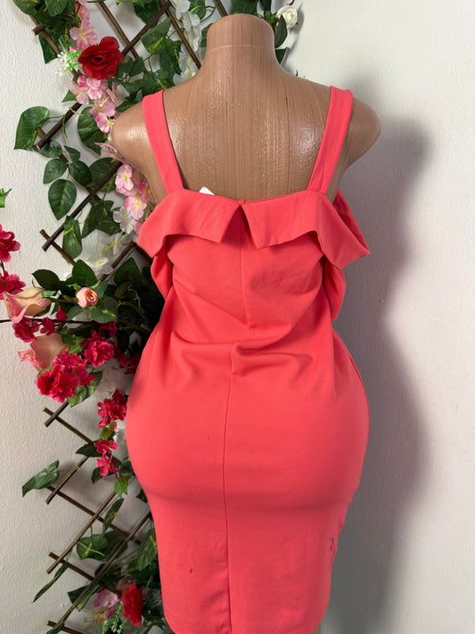 Robe moulante manche courte épaule dénudées - Perluna Store - kinshasa