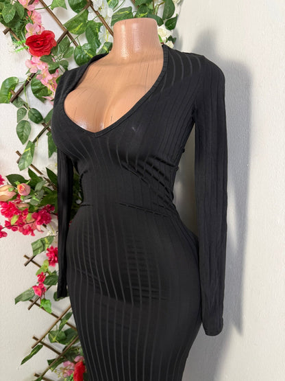 Robe moulante manche longue  - Perluna Store - kinshasa