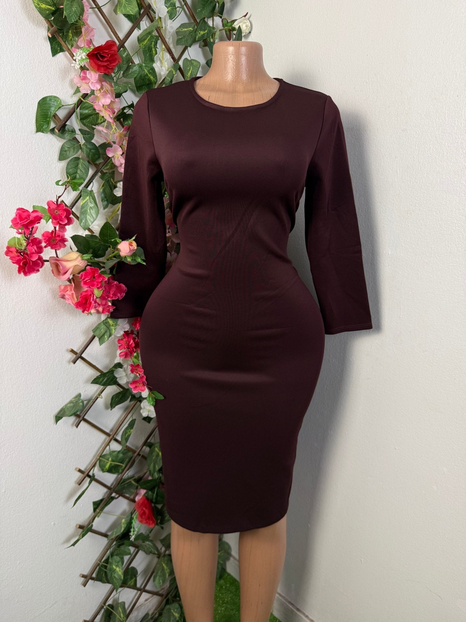 Robe moulante manche longue - Perluna Store - kinshasa