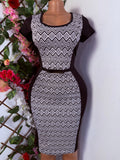 Robe moulante manches courte décollectée - Perluna Store