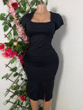 Robe moulante manches courtes décollectée - Perluna Store