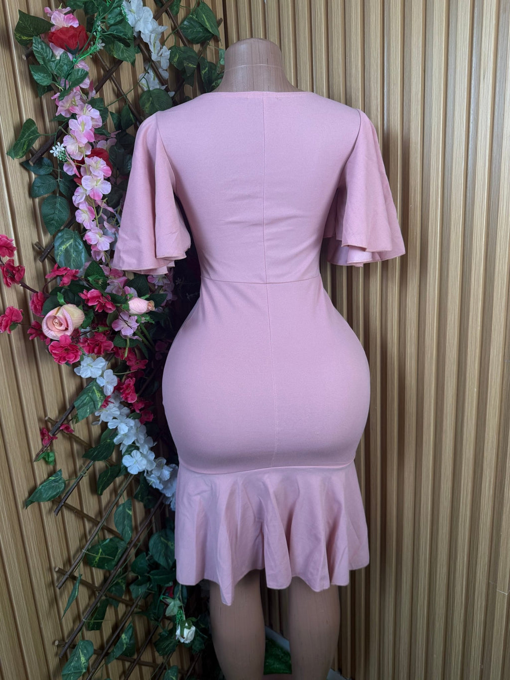 Robe moulante manches courtes décolletéé-S - Perluna Store