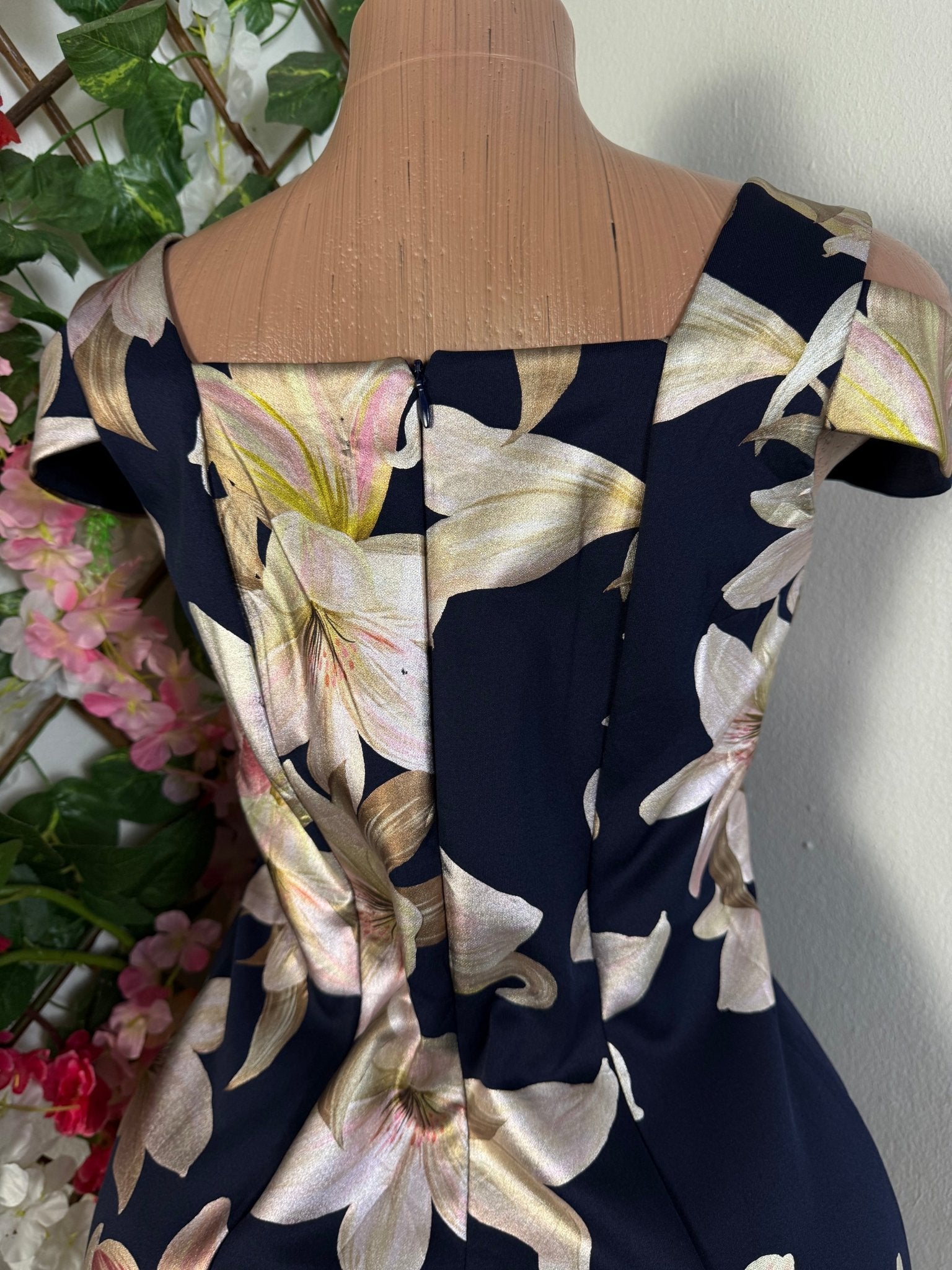 Robe moulante manches courtes imprimée fleurie - Perluna Store