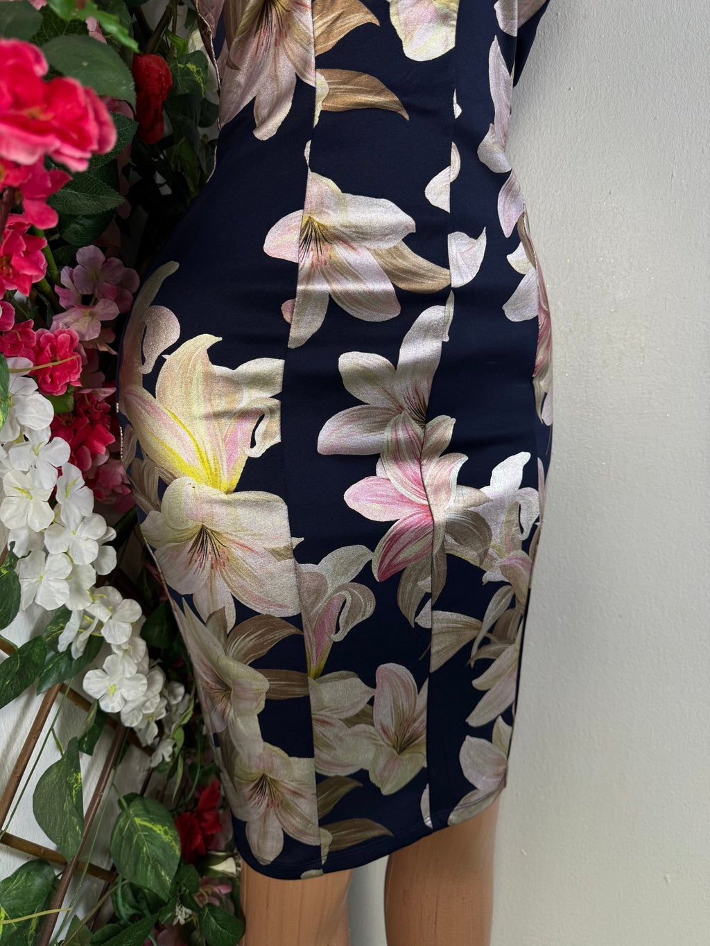 Robe moulante manches courtes imprimée fleurie - Perluna Store