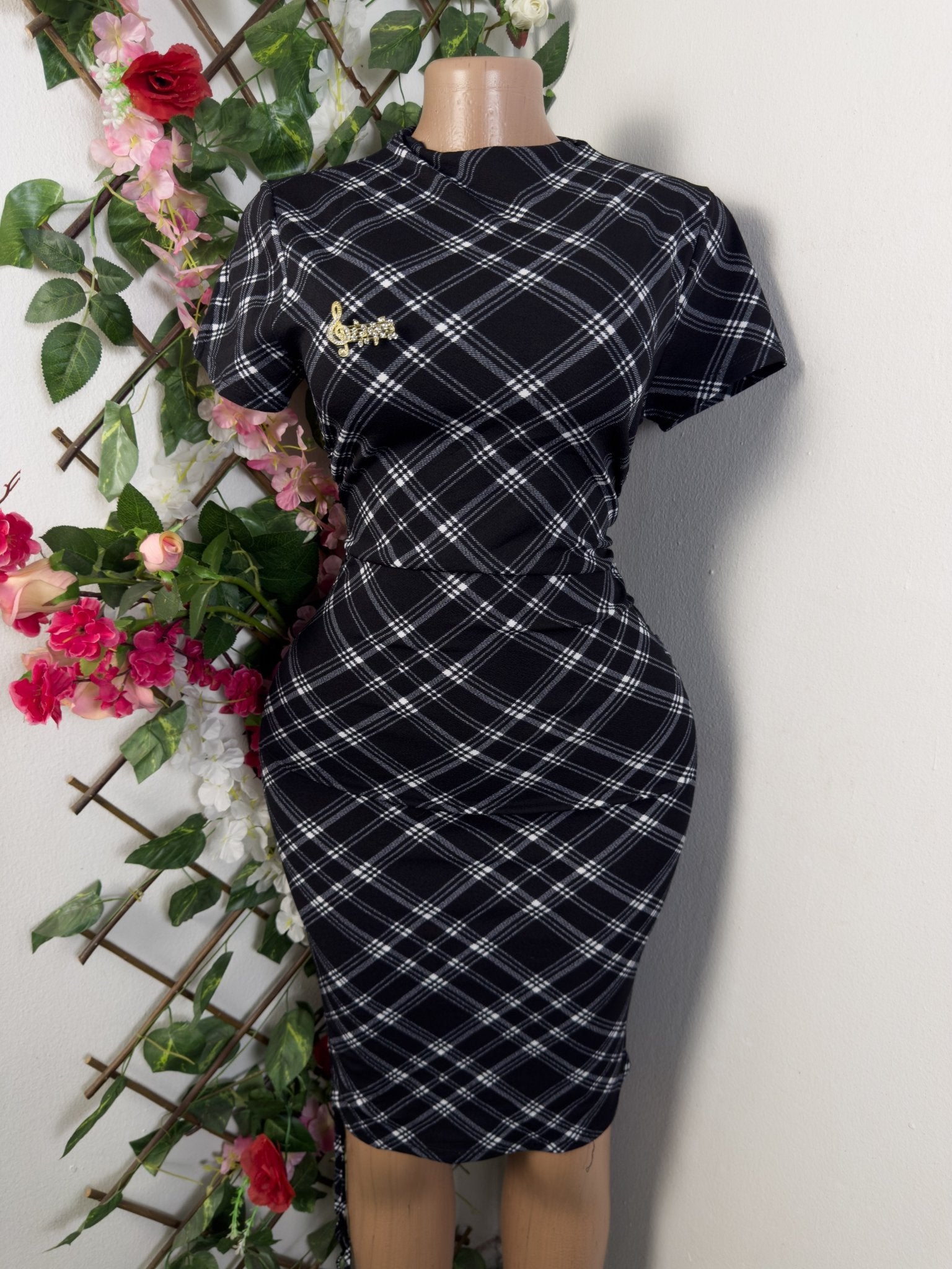 Robe moulante manches courtes - Perluna Store