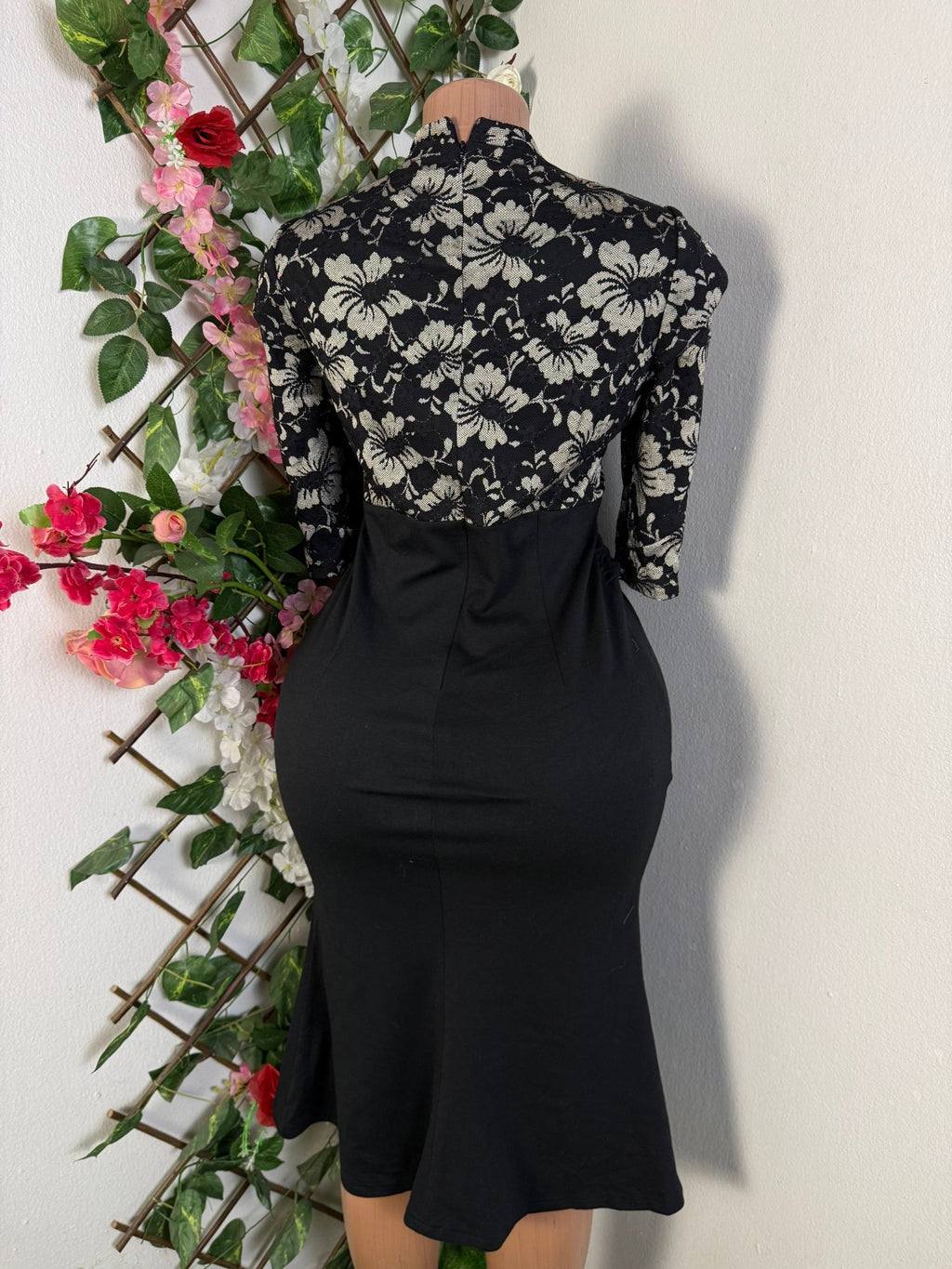 Robe moulante manches courtes - Perluna Store
