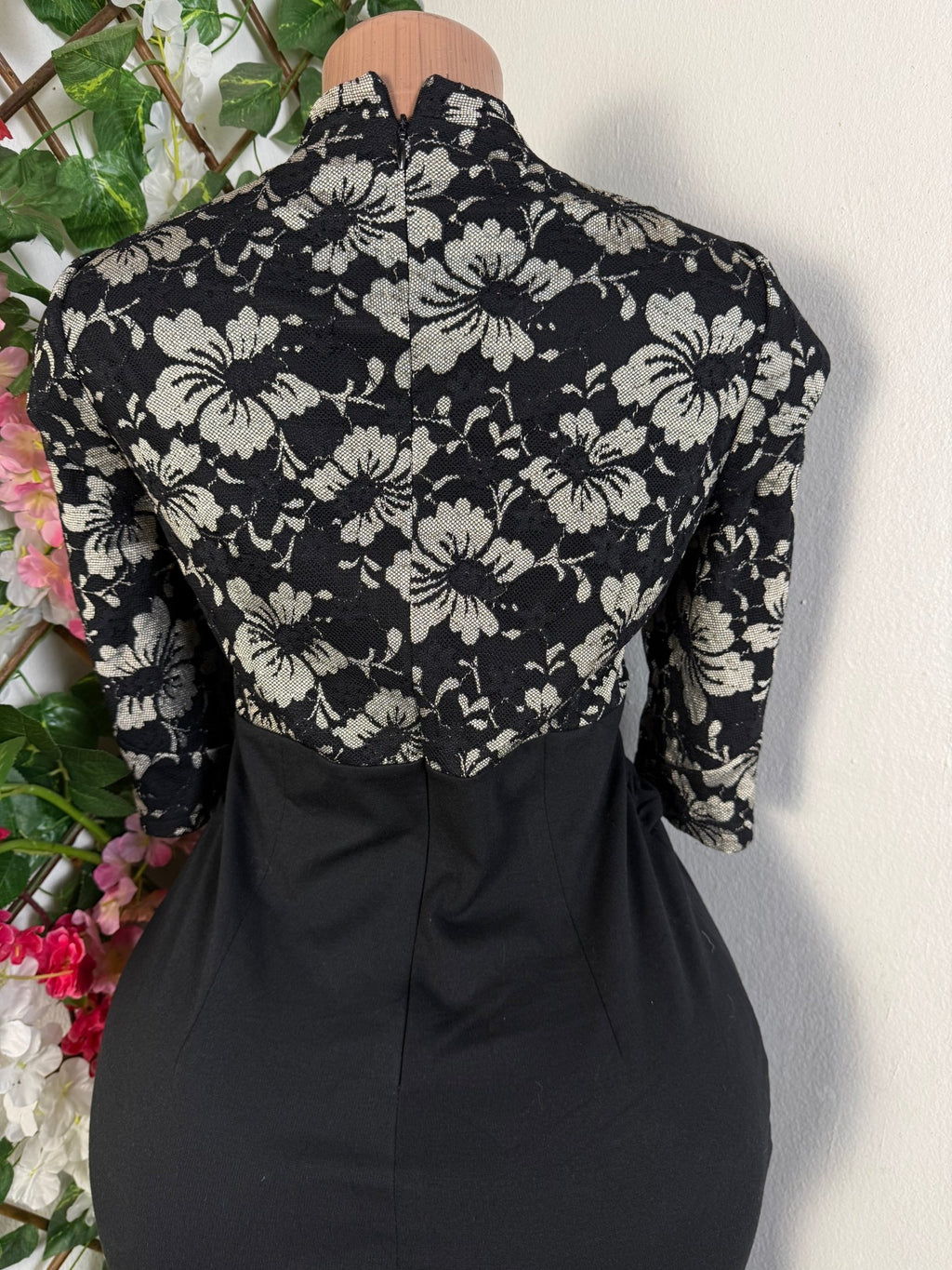 Robe moulante manches courtes - Perluna Store