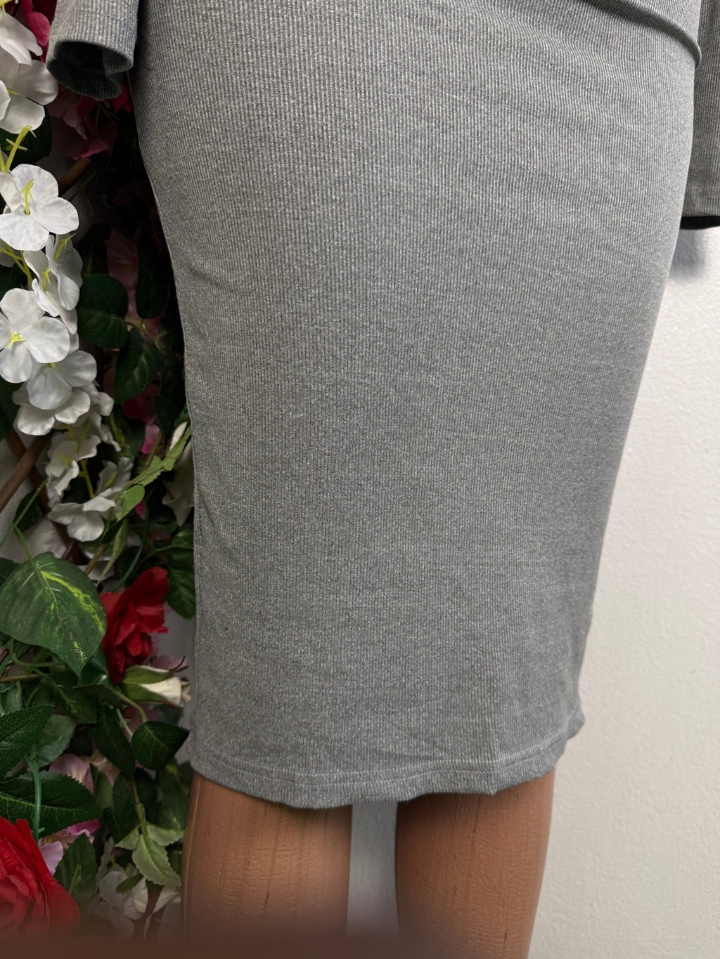 Robe moulante manches longue - Perluna Store - kinshasa