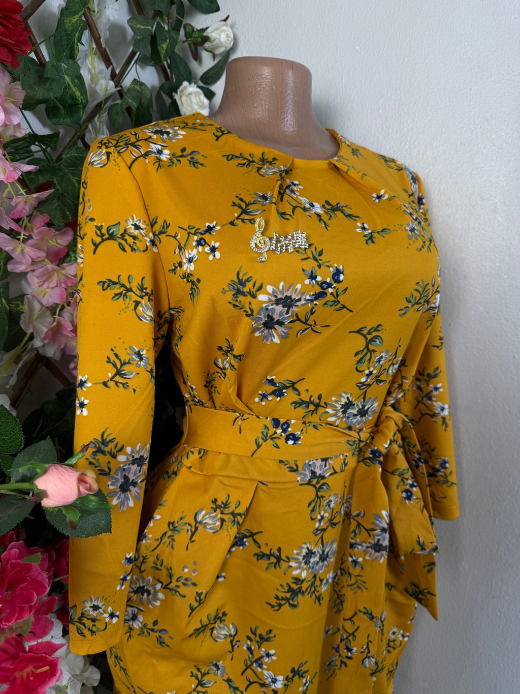 Robe moulante manches longues ceintrée - Perluna Store