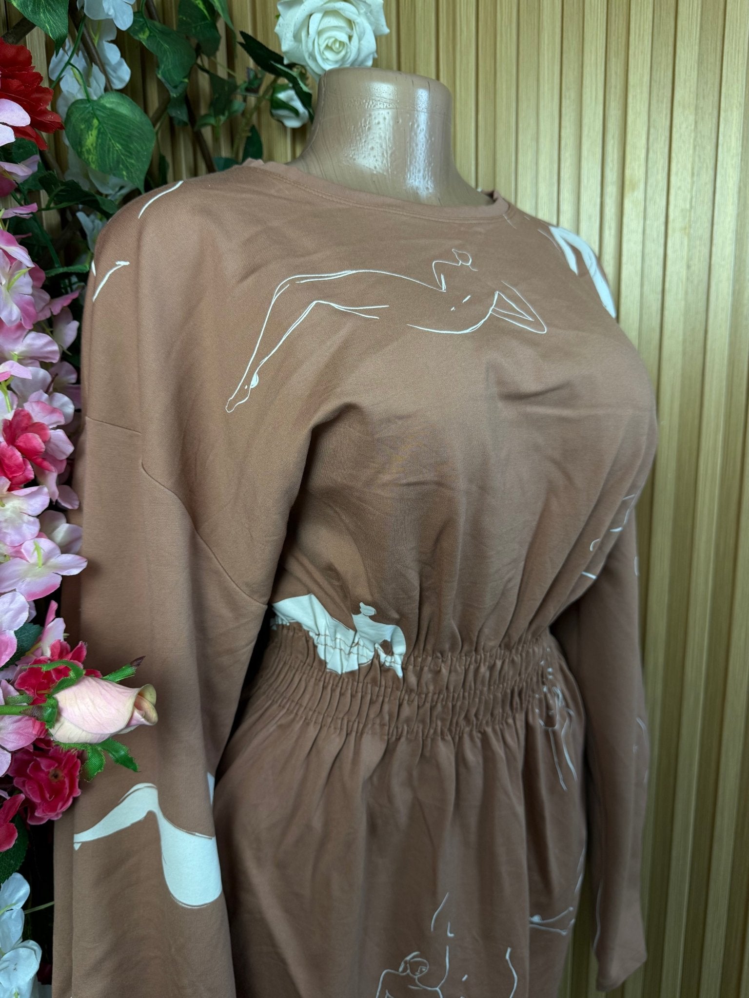 Robe moulante manches longues ceintrée - Perluna Store