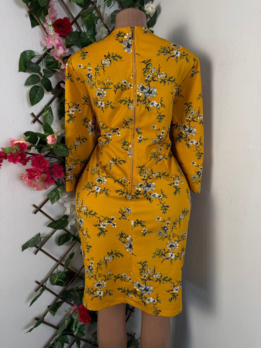 Robe moulante manches longues ceintrée - Perluna Store