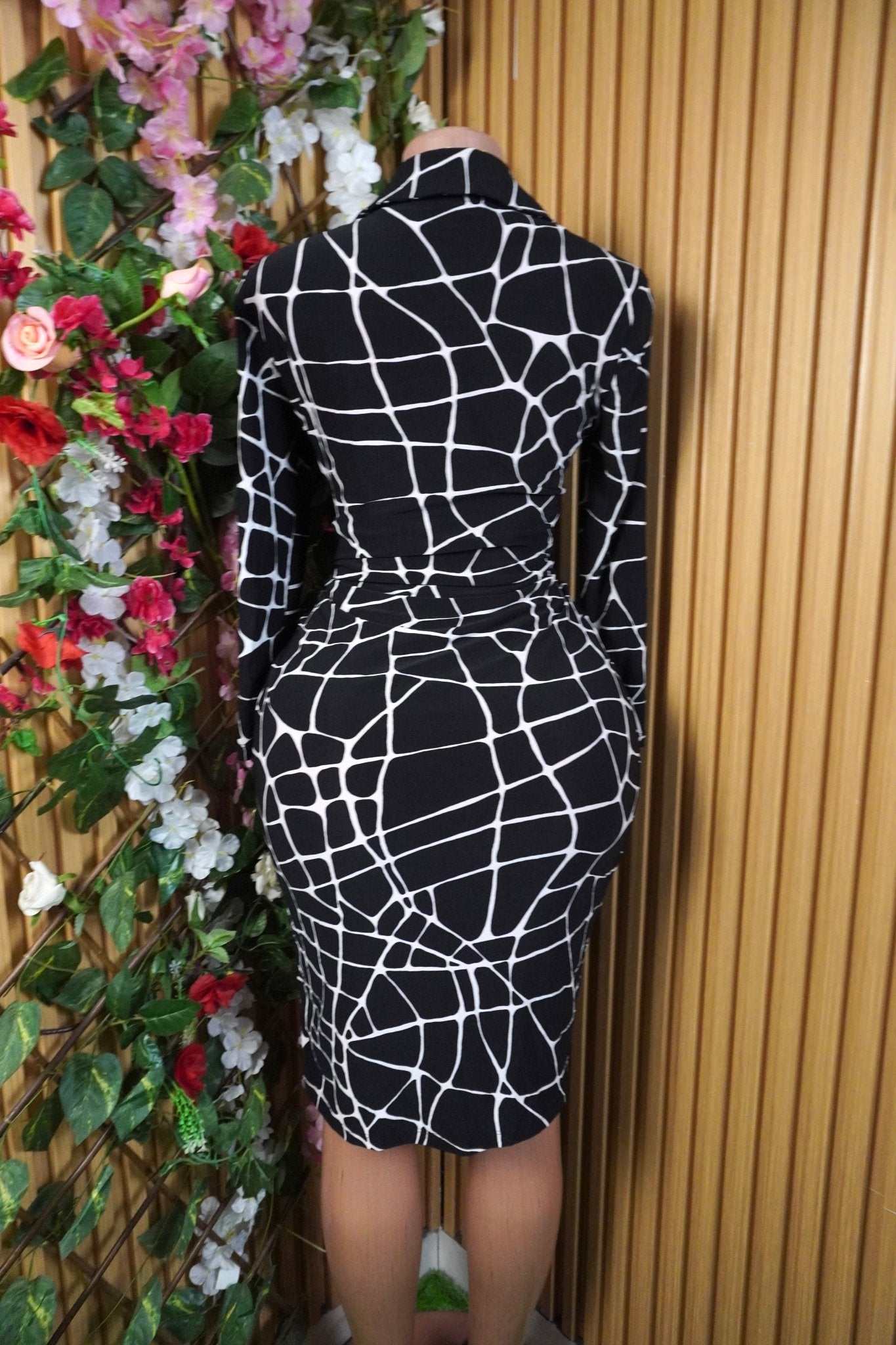 Robe moulante manches longues col chemise-S - Perluna Store