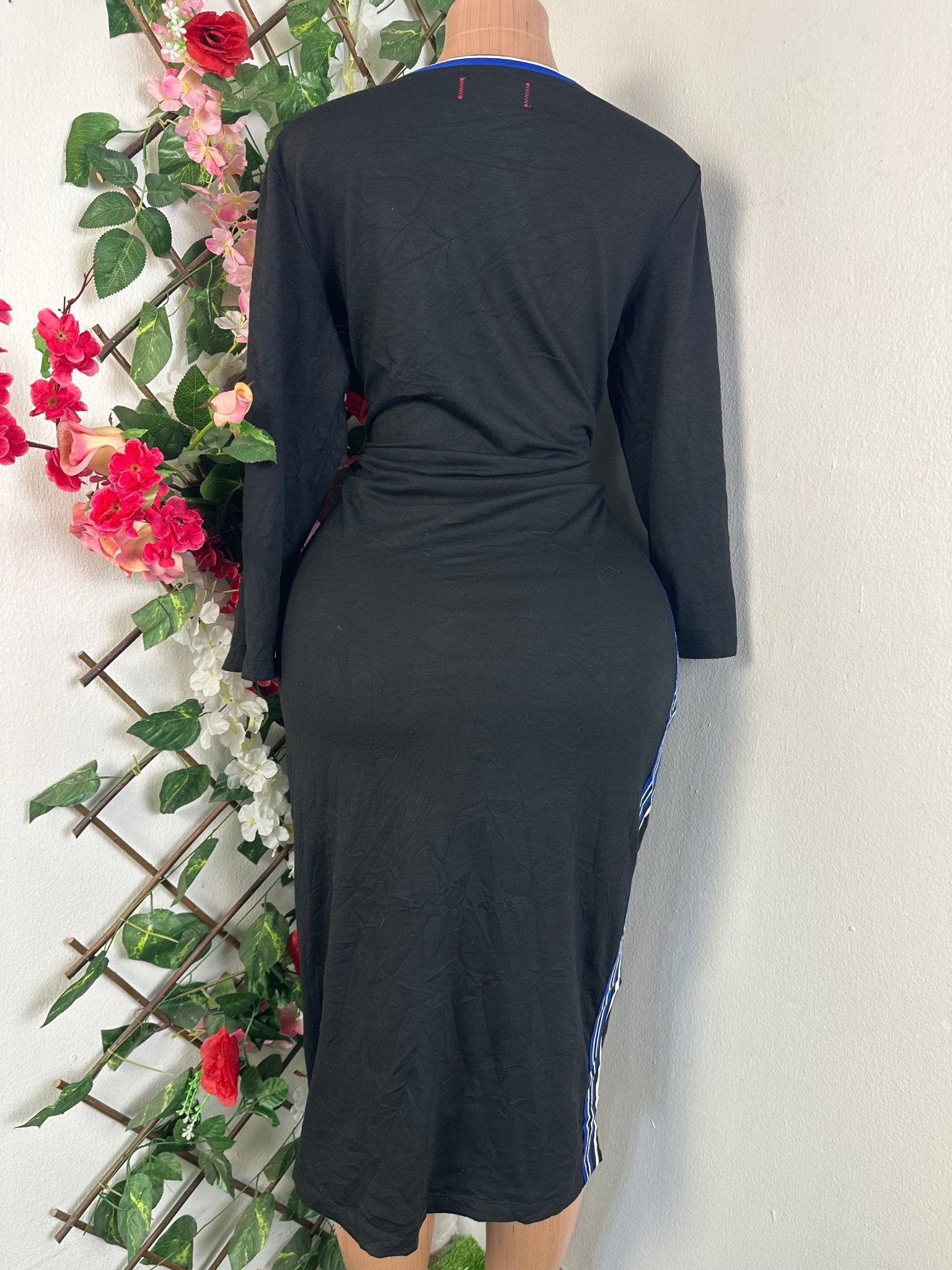Robe moulante manches longues - Perluna Store - kinshasa